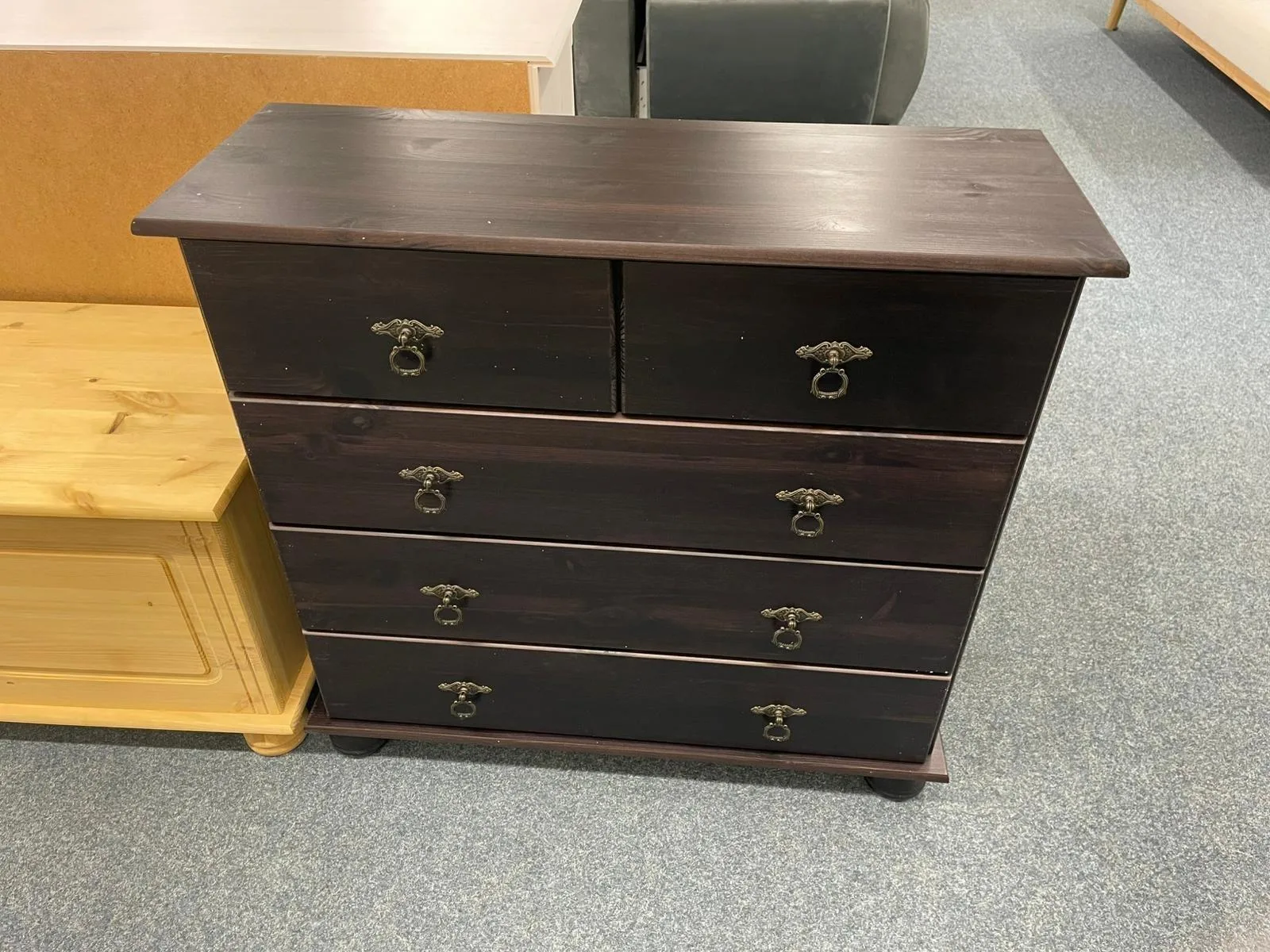 Elegante Massivholz Kommode mit 5 Schubladen