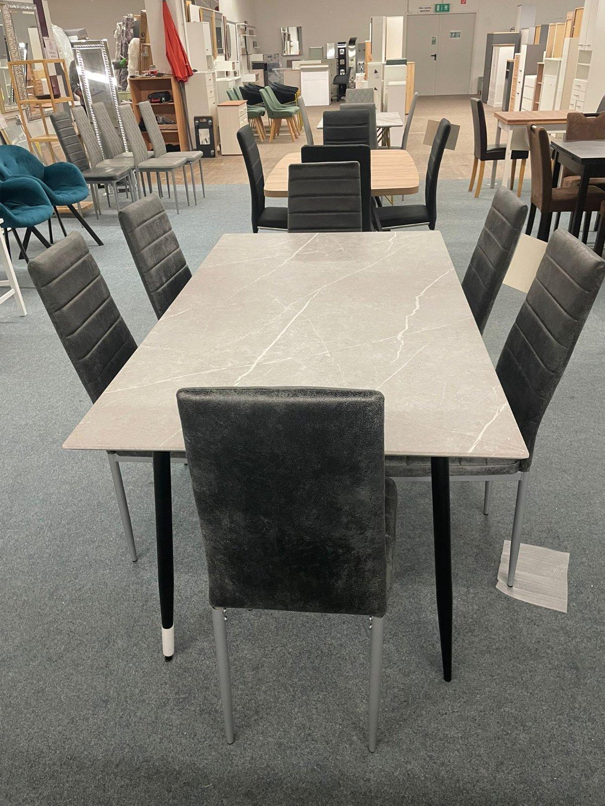 Eleganter Esstisch mit 6 Stühlen in Grau - Bild 2