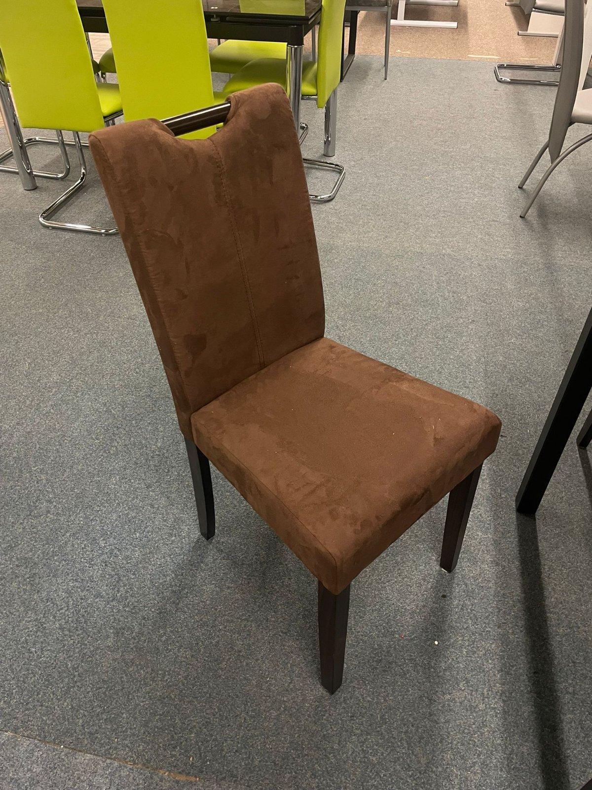 Massivholz Esstisch Set mit 4 Stühlen - Bild 3