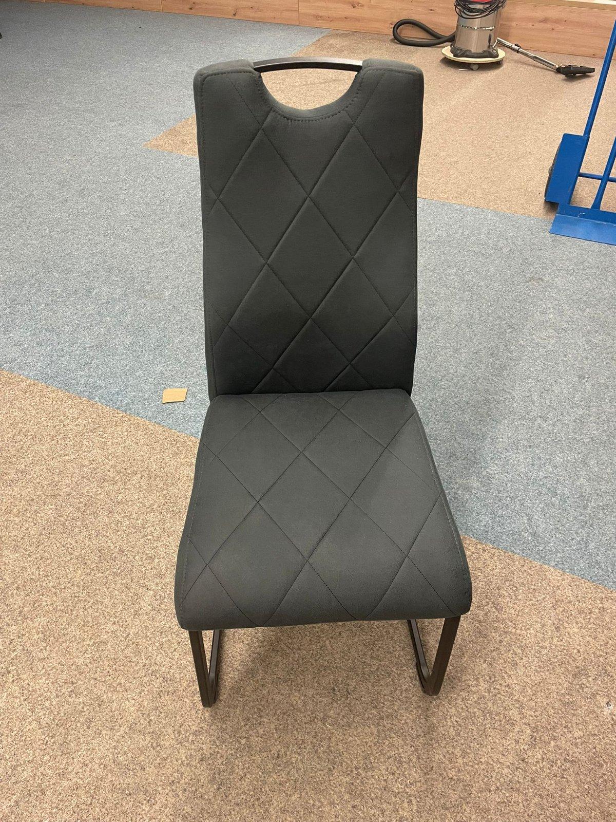 Eleganter Esszimmerstuhl in Anthrazit