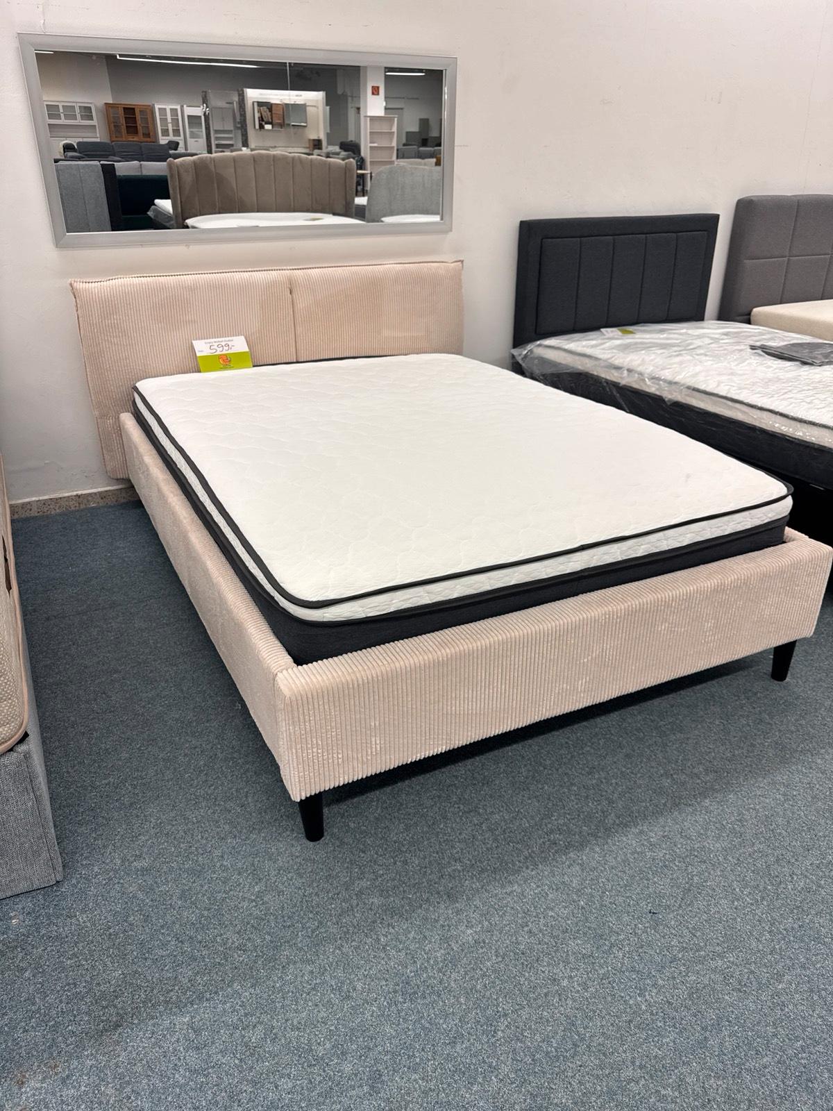 CORD Bett 140x200 mit Lattenrost & Matratze - Creme
