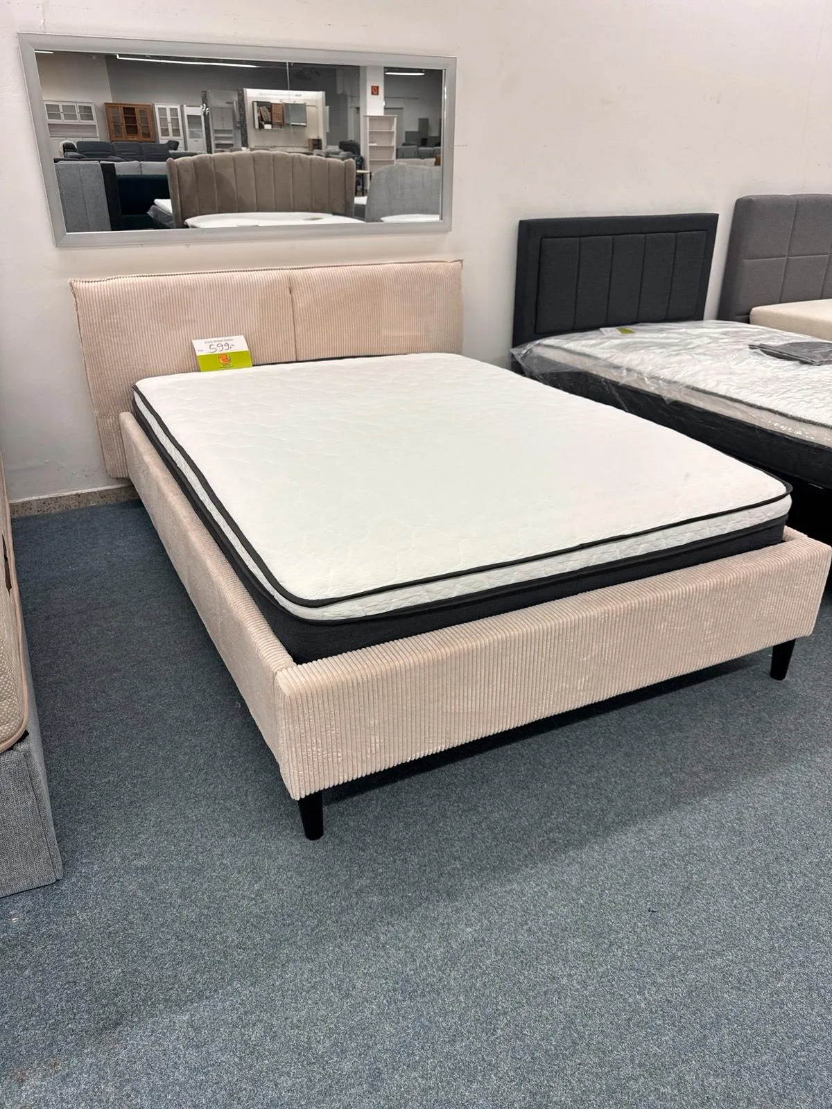 CORD Bett 140x200 mit Lattenrost & Matratze - Creme
