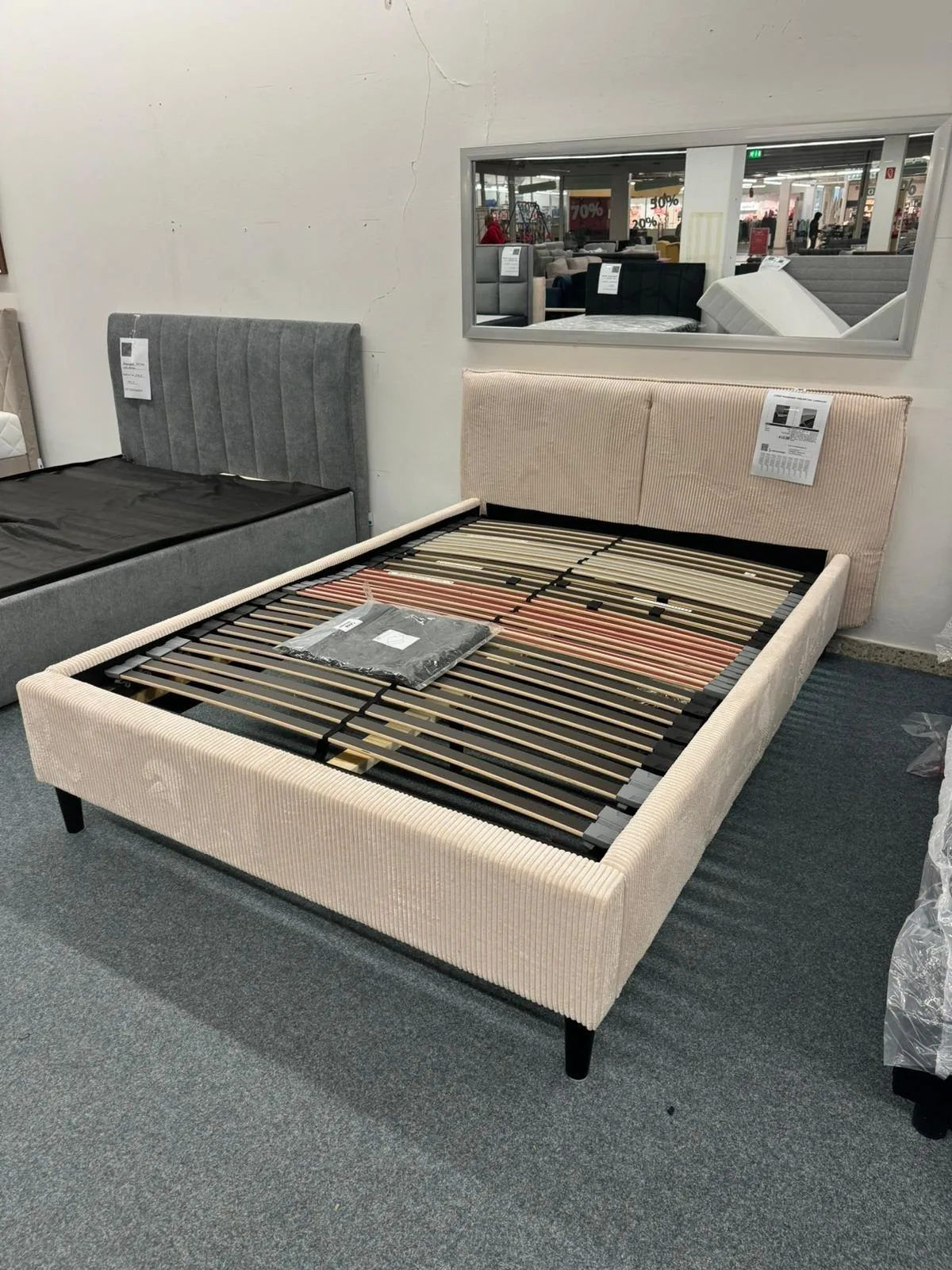 CORD Bett 140x200 mit Lattenrost & Matratze - Creme - Bild 2