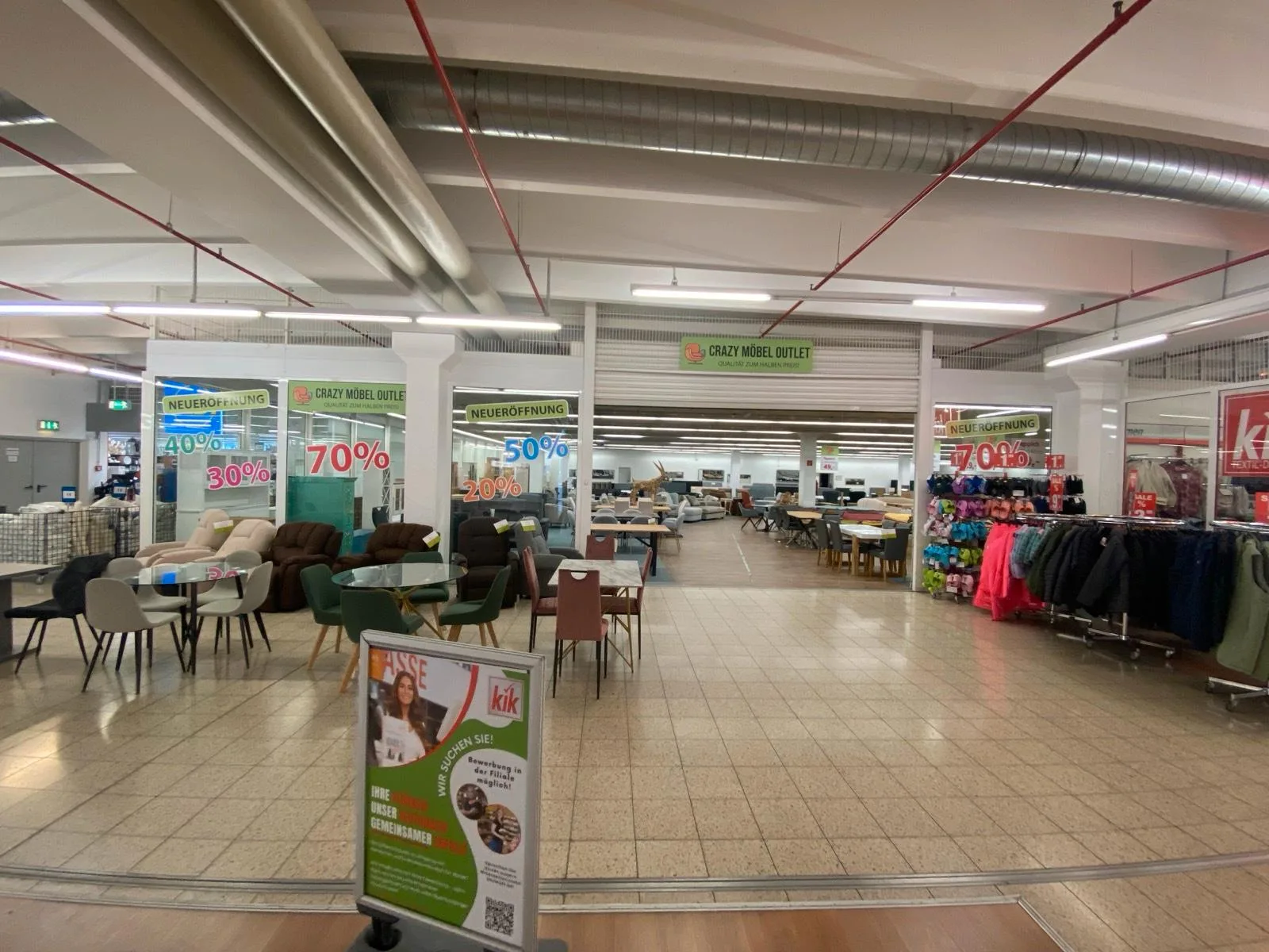 Möbel bis zu 70% günstiger im Outlet