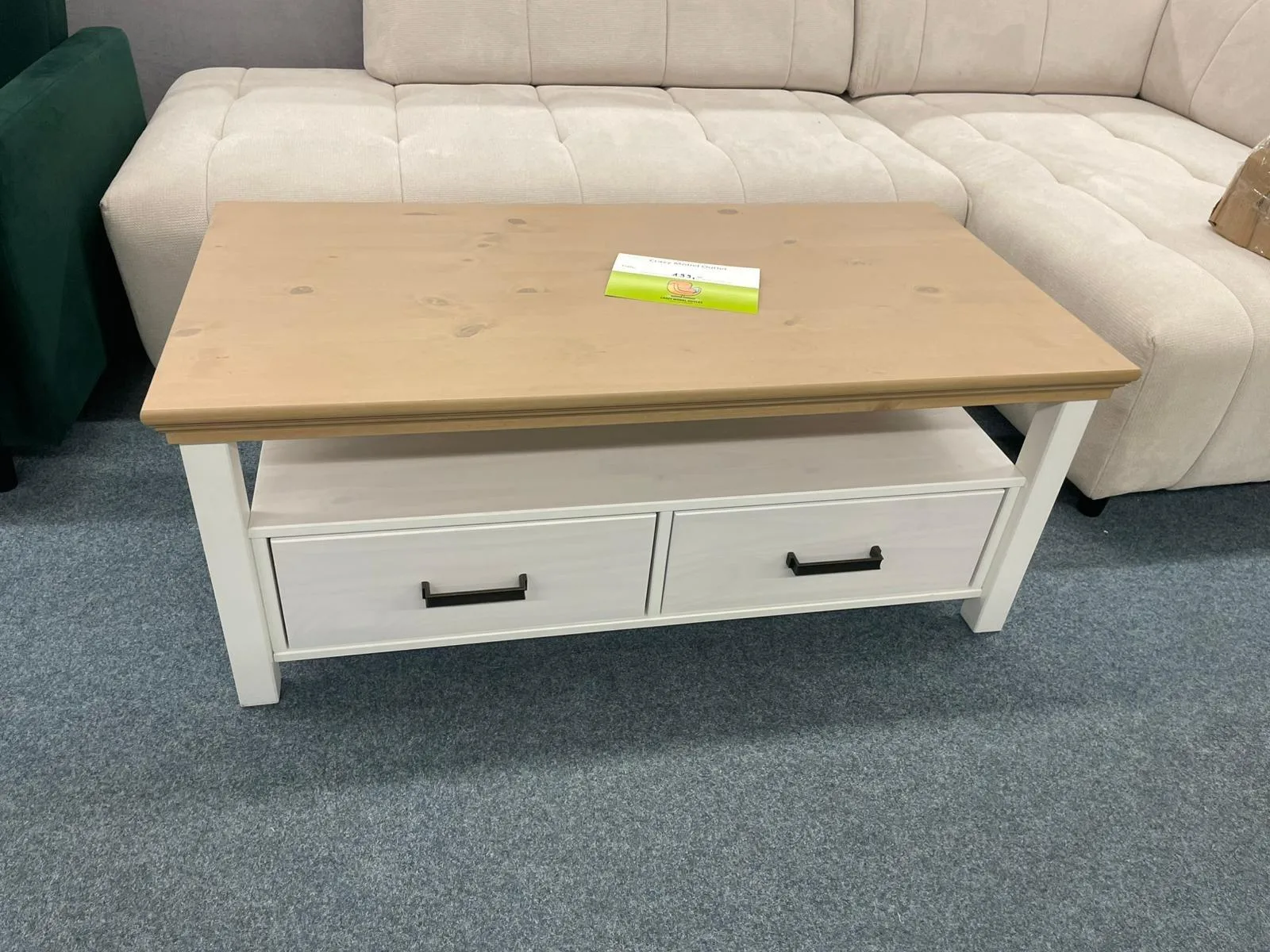 Eleganter Couchtisch mit Schubladen - Weiß