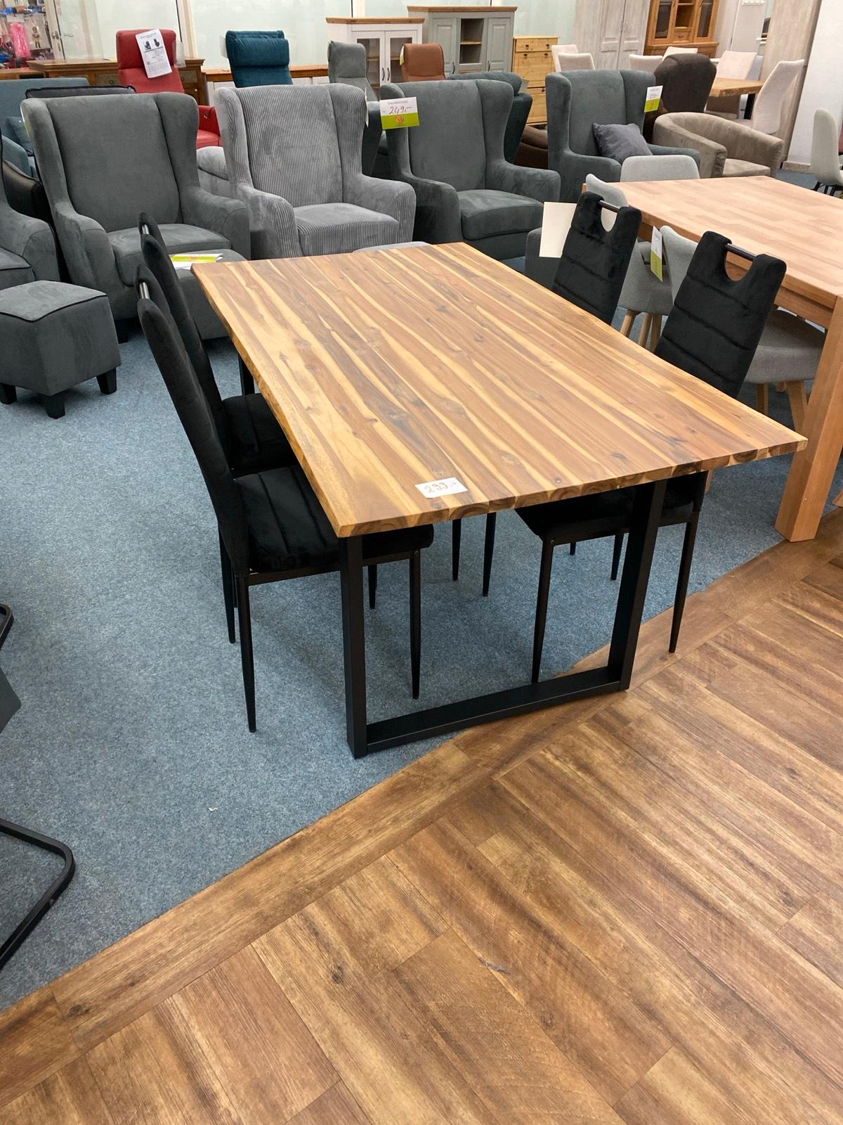 Massiver Akazie Esstisch 160x90 cm