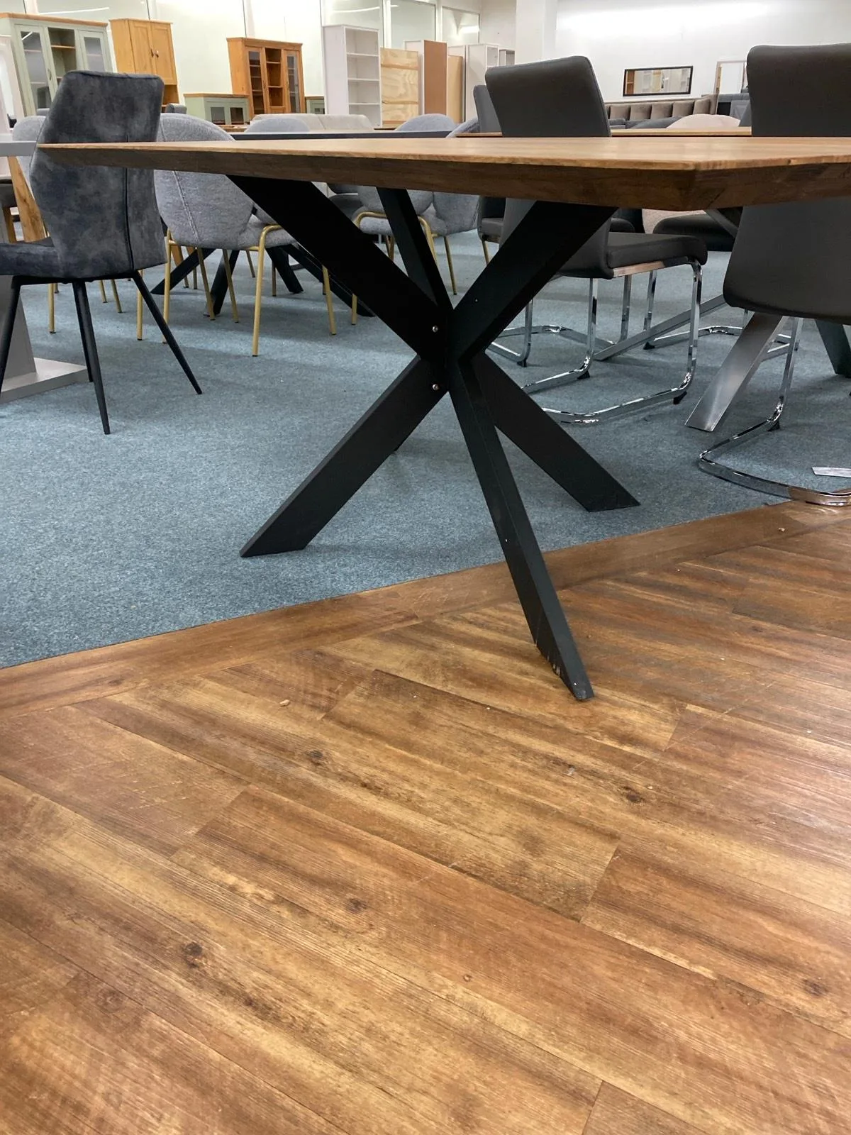 Massiver Esstisch 180x100 cm - Bild 2