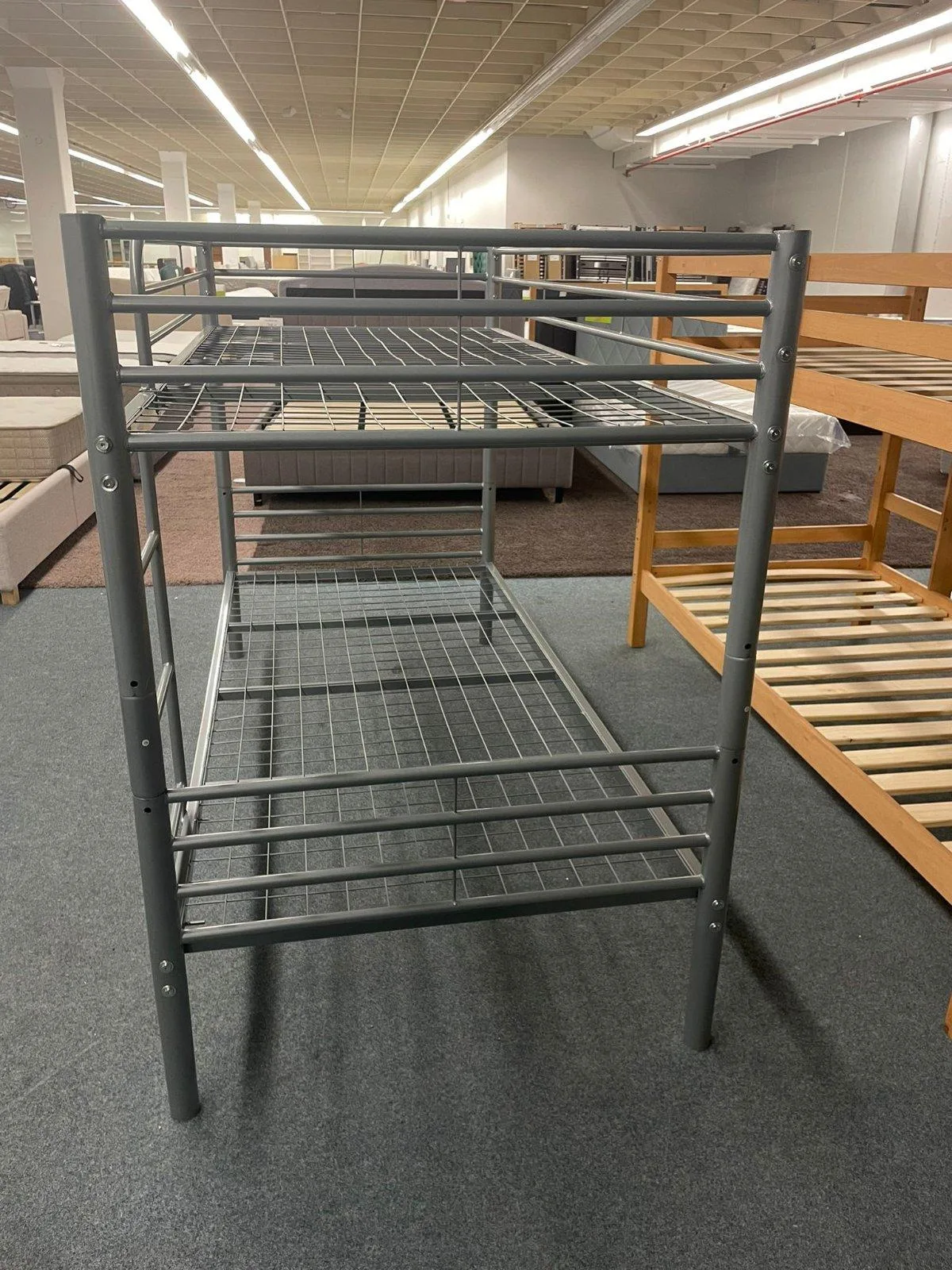 Metalletagenbett 90x200 mit Rundum Absturzschutz - Bild 3