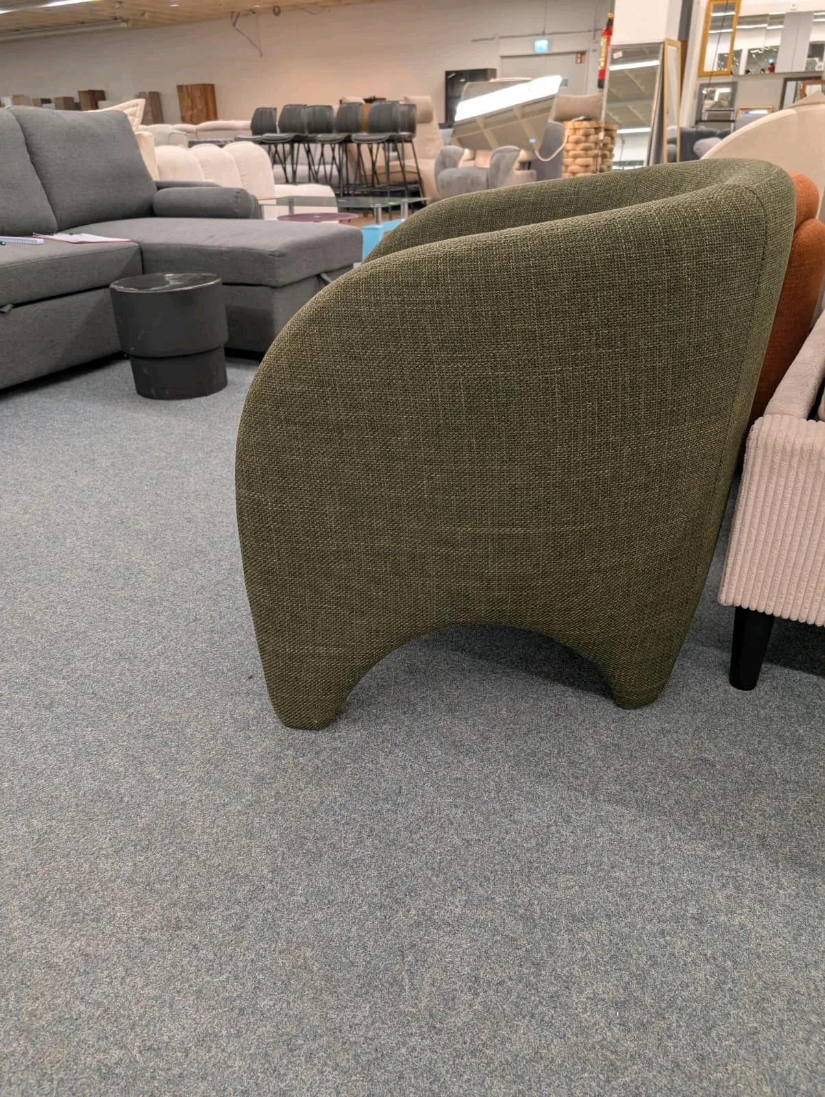 Design Hocker Moosgrün 129€ - Bild 2