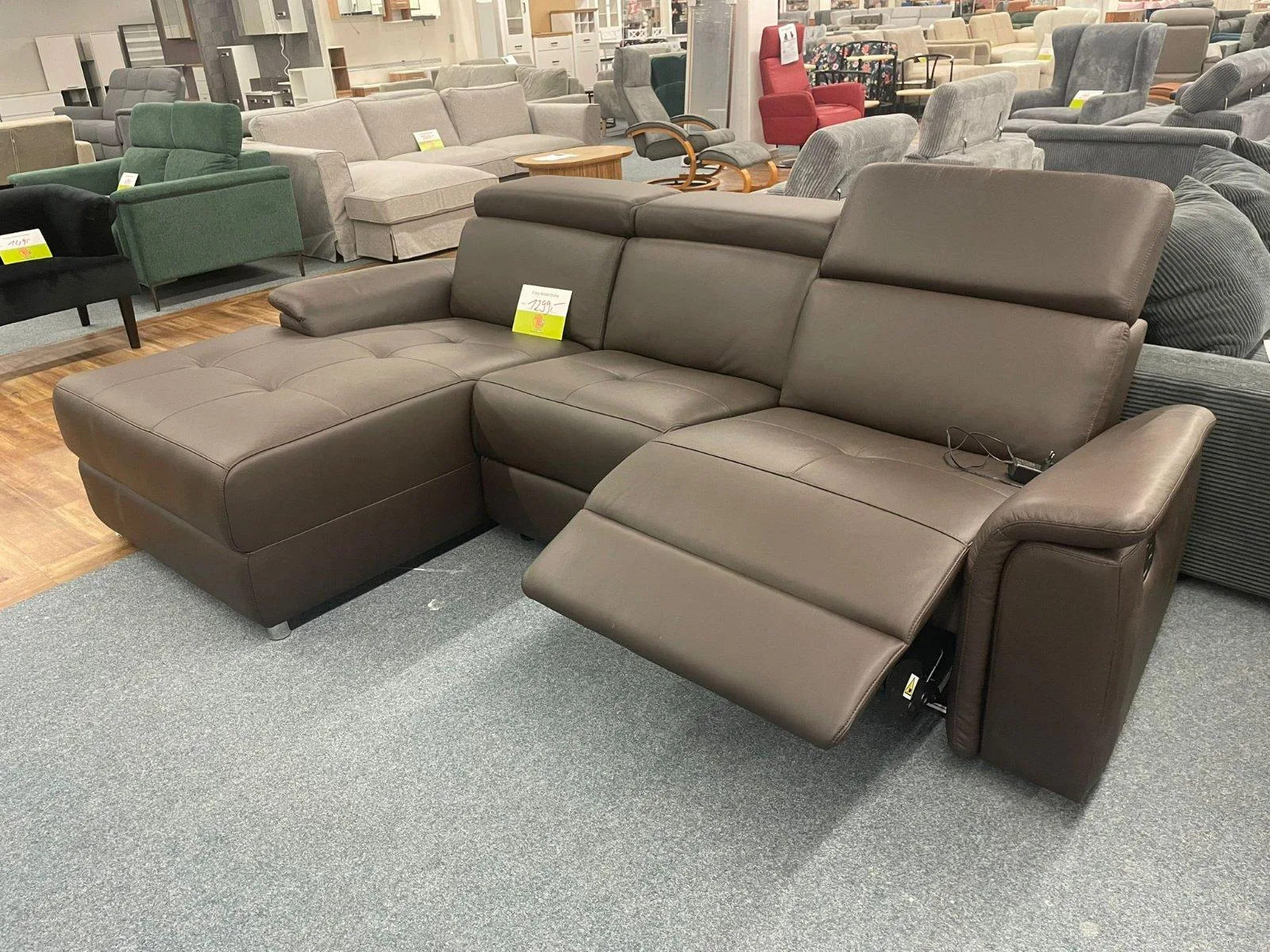 Ecksofa mit Relaxfunktion aus Naturleder - Bild 2