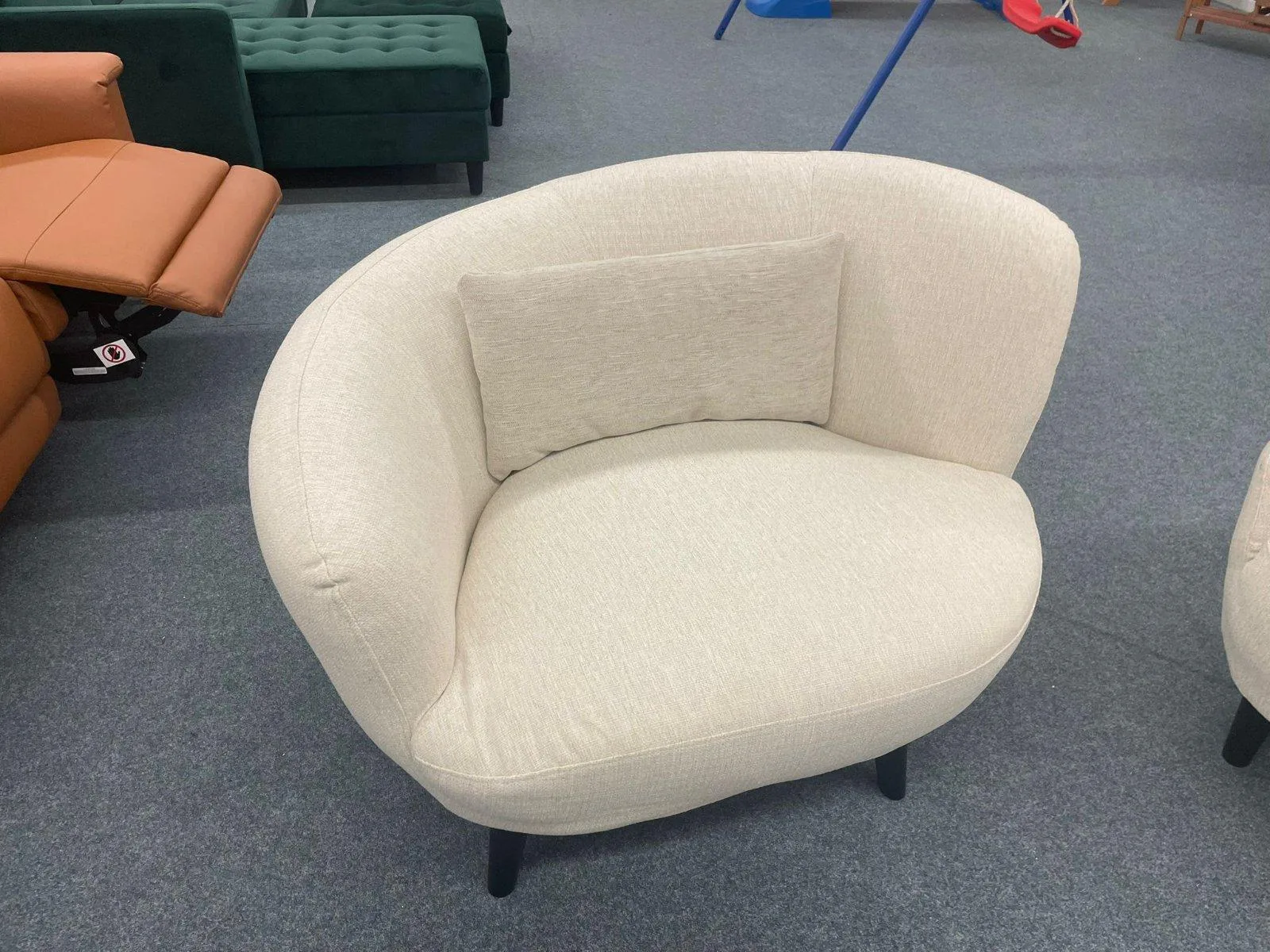 Creme 2+2+1 Sofaset mit Kissen - Bild 2