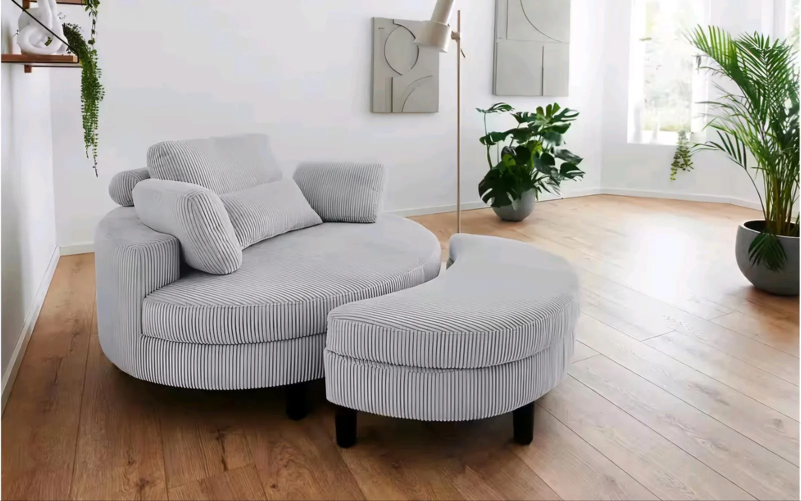 Bequemer Loveseat mit Stauraum