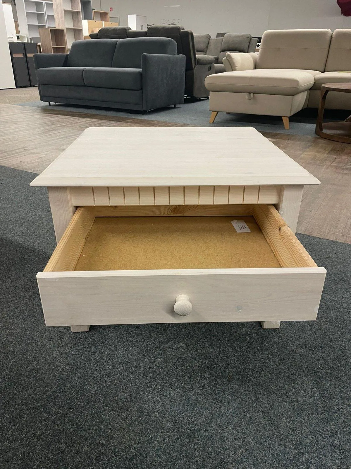 Eleganter Couchtisch mit Schubkasten - Bild 2