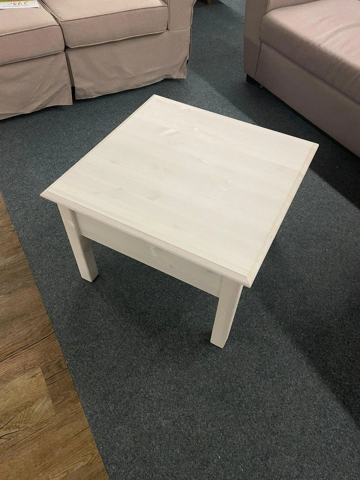 Eleganter Couchtisch mit Schubkasten - Bild 3