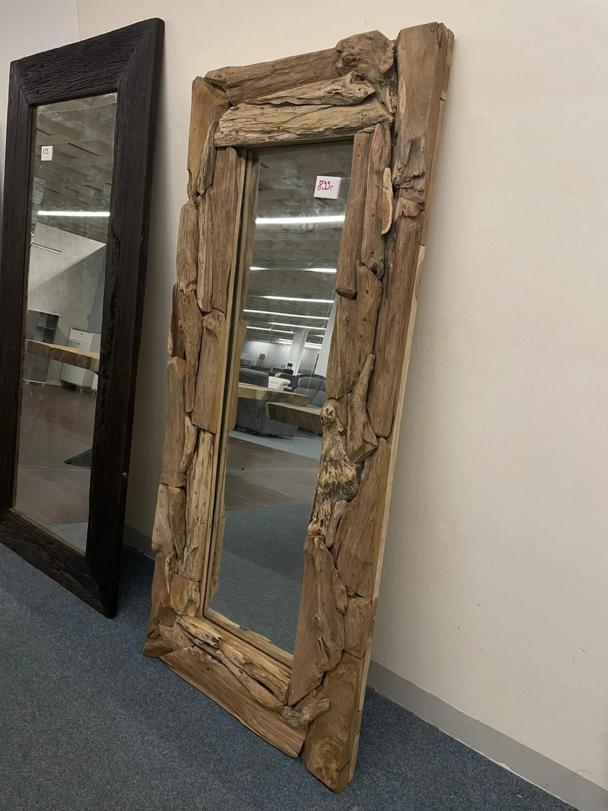 Designerspiegel aus Akazie Massivholz – Unikat